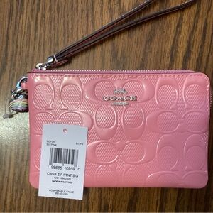 Coach Zip Wristlet Patent Leather in Pink With Heart Charm